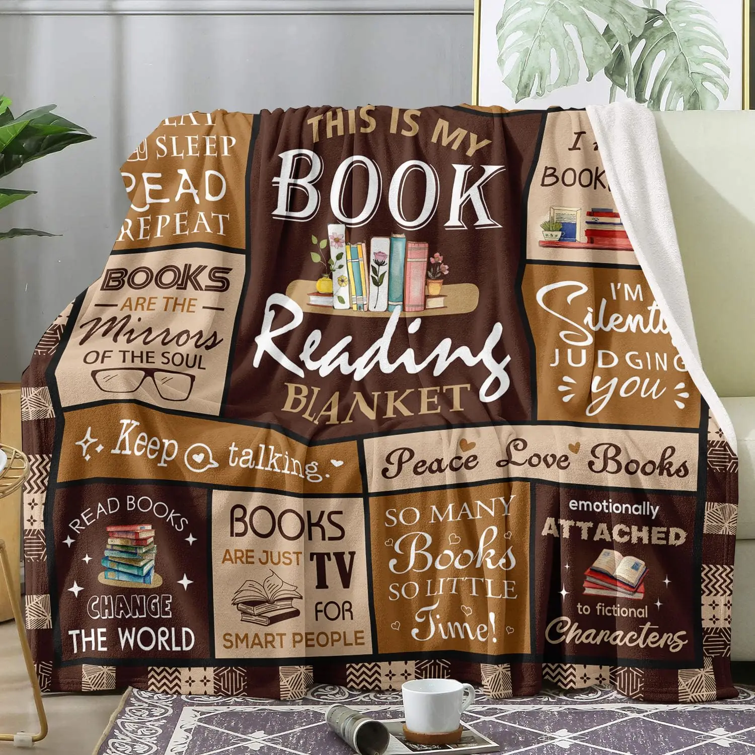 Travel Accessories Ideas - Kitap Severler İçin Hediye Battaniyesi –