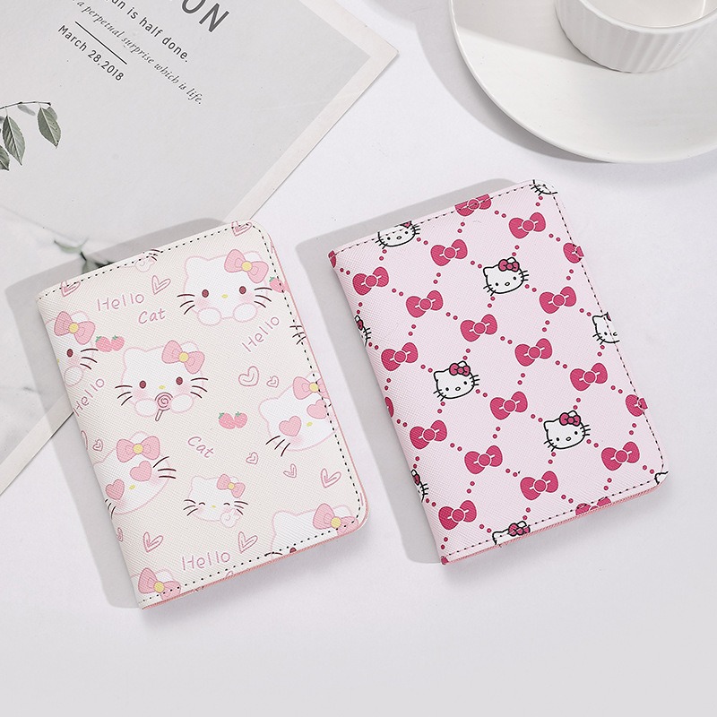 Hello Kitty Kadın Pasaport Kap - Travel Accessories India incelemesi ve fiyatı